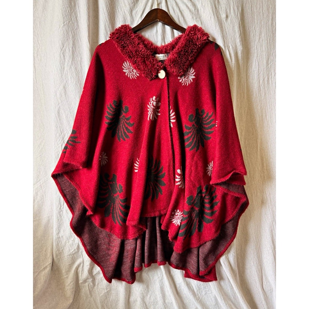 jon & anna New York Women's Red Hooded Poncho Cape One Size Faux Fur Button